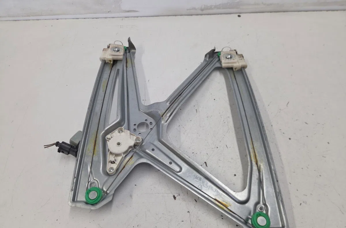 Mecanisme  moteur lève-glace avant droit SMART FORTWO 2 CABRIOLET occasion