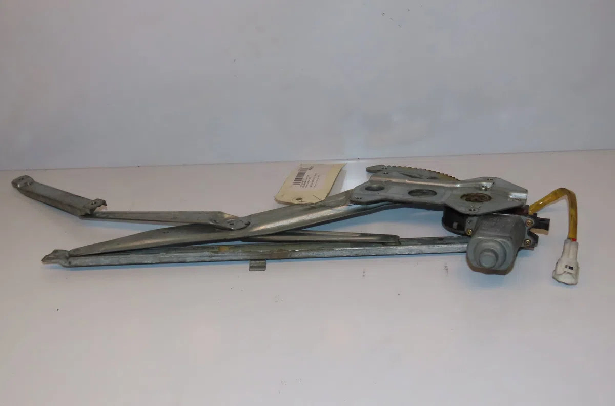 Mecanisme moteur lève-glace avant droit Suzuki IGNIS II (MH) 1.5 4x4 (rm415) (2003) occasion