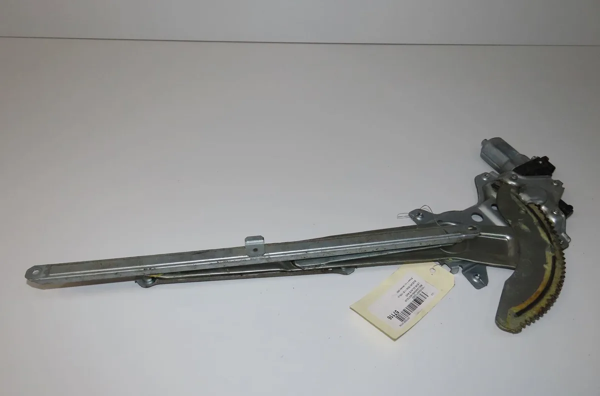 Mecanisme moteur lève-glace avant droit Suzuki SX4 (EY, GY) 1.6 vvt (rw 416) (2006) occasion