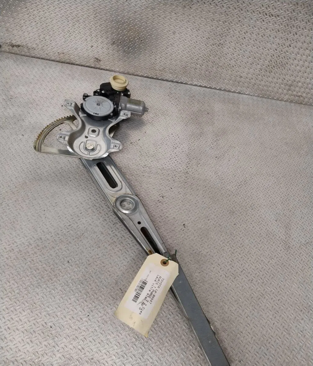 Mecanisme moteur lève-glace avant droit Toyota AURIS (_E15_) 2.0 d-4d (ade150_) (2006-2012) occasion