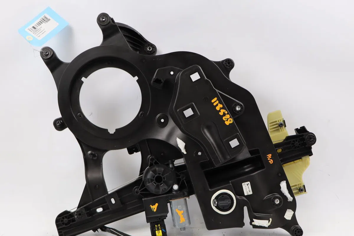 Mecanisme moteur lève-glace avant droit Toyota PROACE CITY Camionnette-Monospace 1.5 d-4d 130 (bpzma) (2019) occasion