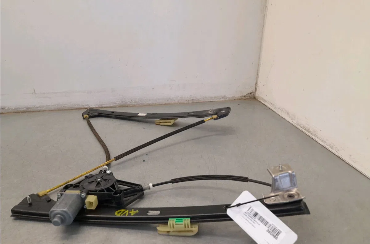 Mecanisme  moteur lève-glace avant droit Volkswagen GOLF SPORTSVAN VII (AM1, AN1) 1.4 tsi (2014-2018) occasion