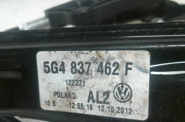 Mecanisme  moteur lève-glace avant droit Volkswagen GOLF VII (5G1, BQ1, BE1, BE2) 1.2 tsi (2012-2017) occasion