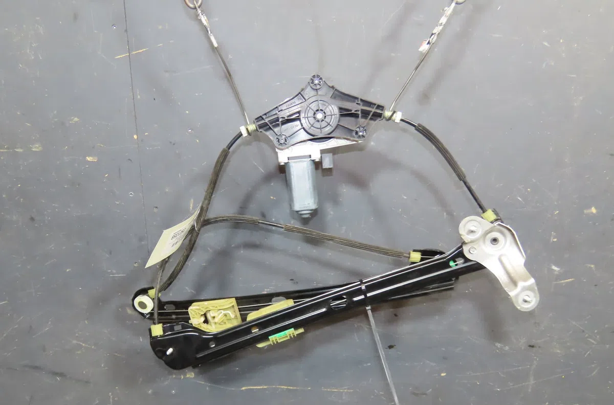 Mecanisme  moteur lève-glace avant droit Volkswagen GOLF VII Variant (BA5, BV5) 1.6 tdi (2013-2018) occasion
