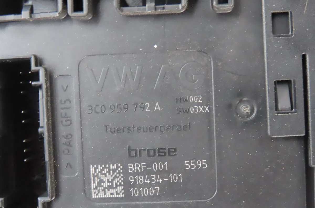 Mecanisme  moteur lève-glace avant droit Volkswagen PASSAT B6 Variant (3C5) 1.6 tdi (2009-2010) occasion