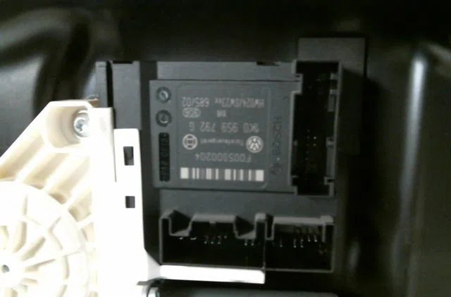 Mecanisme  moteur lève-glace avant droit Volkswagen PASSAT B6 Variant (3C5) 1.9 tdi (2005-2010) occasion