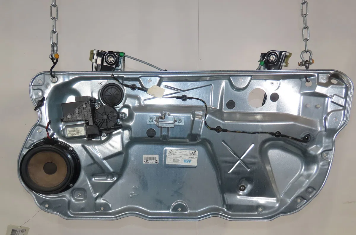 Mecanisme moteur lève-glace avant droit Volkswagen POLO (9N_, 9A_) 1.4 tdi (2001-2005) 3 portes occasion