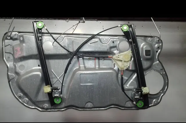 Mecanisme moteur lève-glace avant droit Volkswagen POLO (9N_, 9A_) 1.4 tdi (2001-2005) occasion