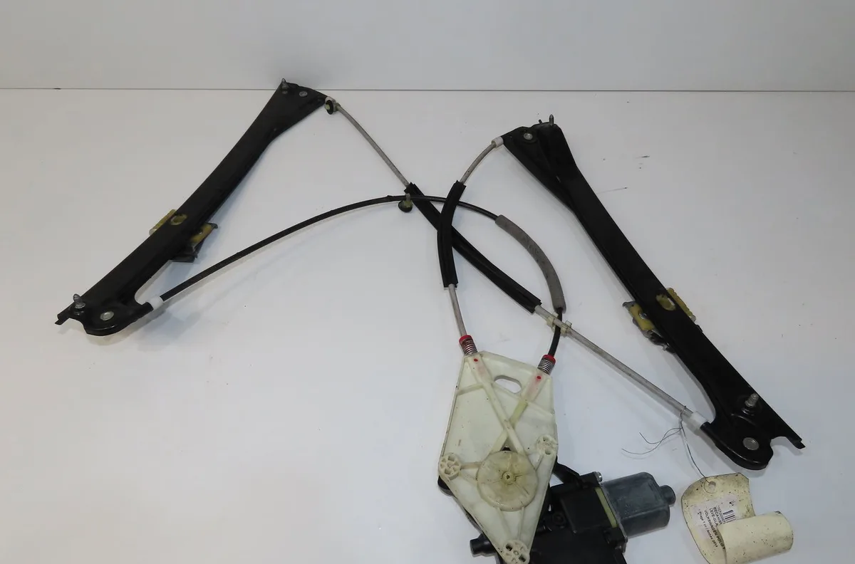 Mecanisme moteur lève-glace avant droit Volkswagen POLO V (6R1, 6C1) 1.2 tdi (2009) 5 portes occasion