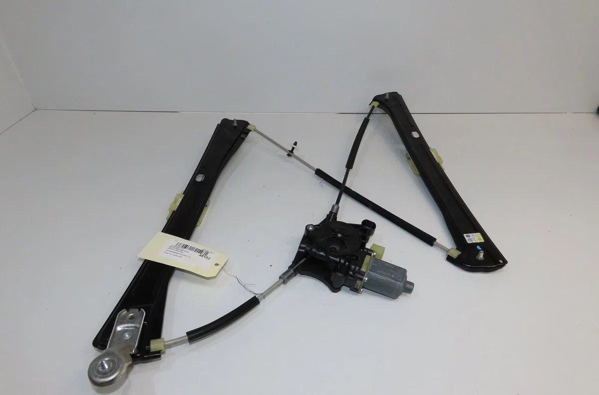 Mecanisme  moteur lève-glace avant droit Volkswagen TIGUAN (AD1, AX1) 1.5 tsi (2018-2019) occasion