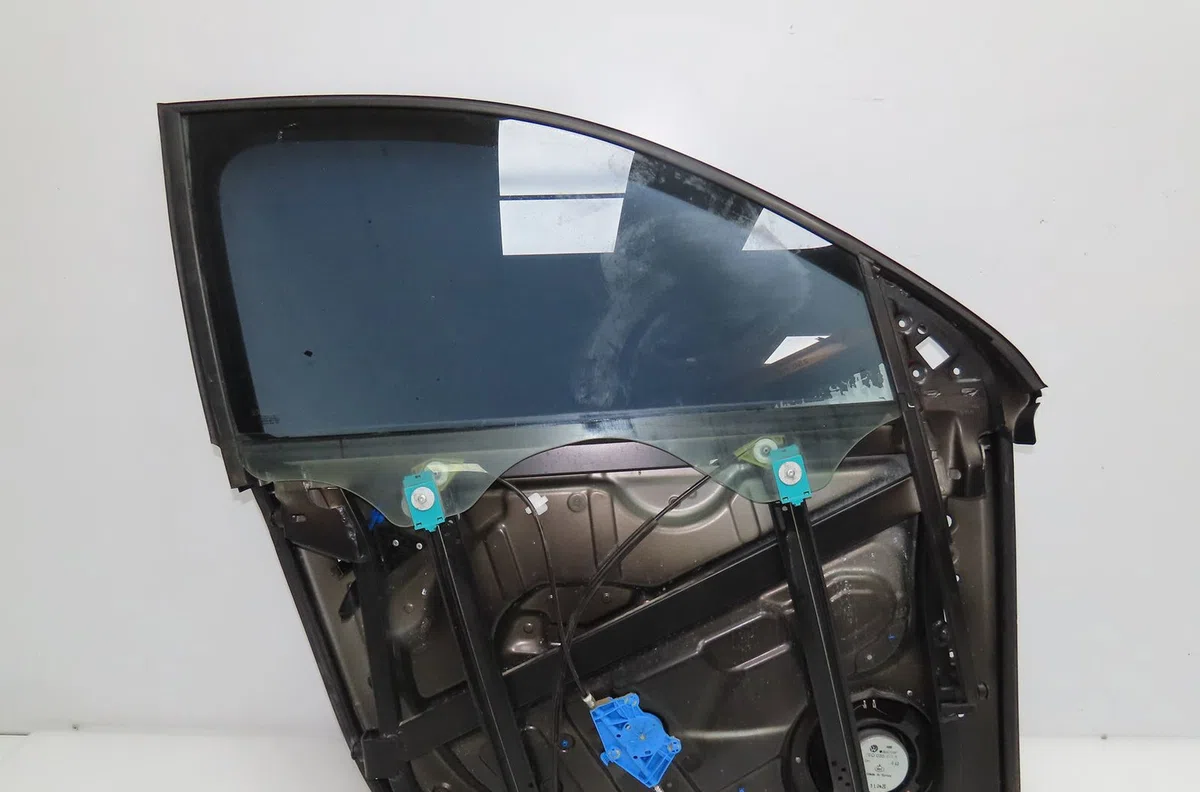 Mecanisme moteur lève-glace avant droit Volkswagen TOUAREG (7LA, 7L6, 7L7) 2.5 r5 tdi (2003-2010) occasion