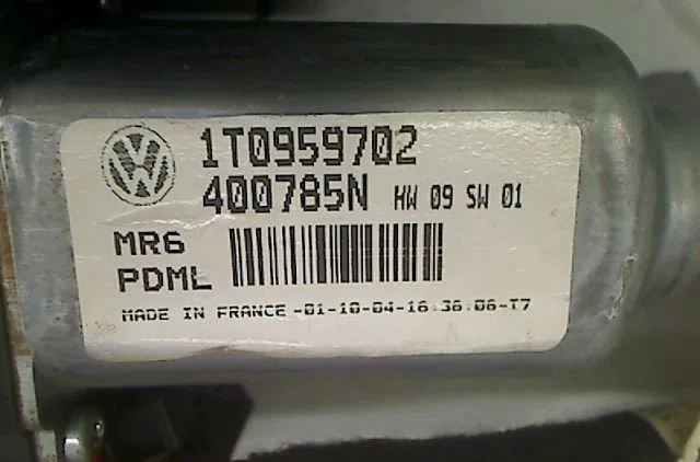 Mecanisme  moteur lève-glace avant droit Volkswagen TOURAN (1T1, 1T2) 1.6 (2003-2010) occasion