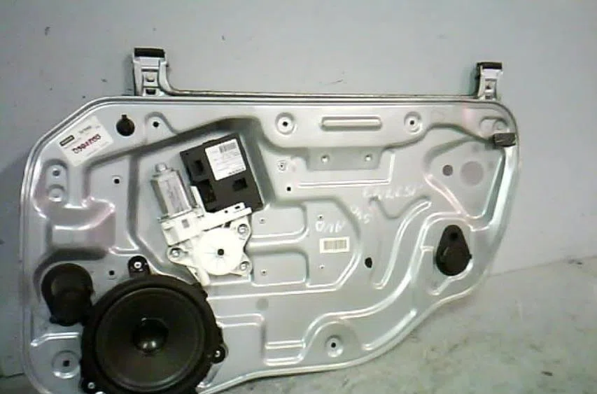 Mecanisme moteur lève-glace avant droit Volvo S40 II (544) 2.0 d (2004-2010) occasion