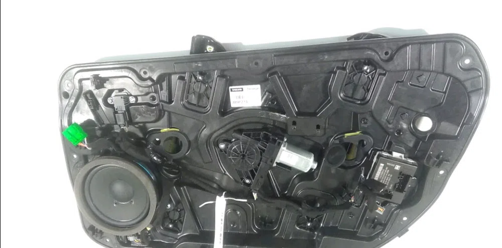 Mecanisme moteur lève-glace avant droit Volvo V40 3-5 portes (525) T2 (2015-2019) occasion