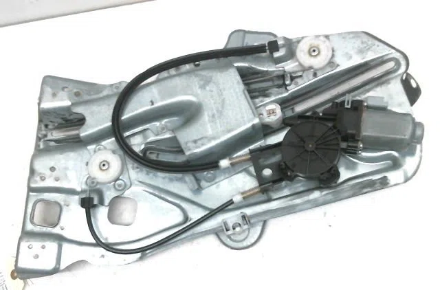 Mécanismemoteur lève glace aile ard Peugeot 307 CC (3B) 2.0 hdi 135 (2005-2009) occasion