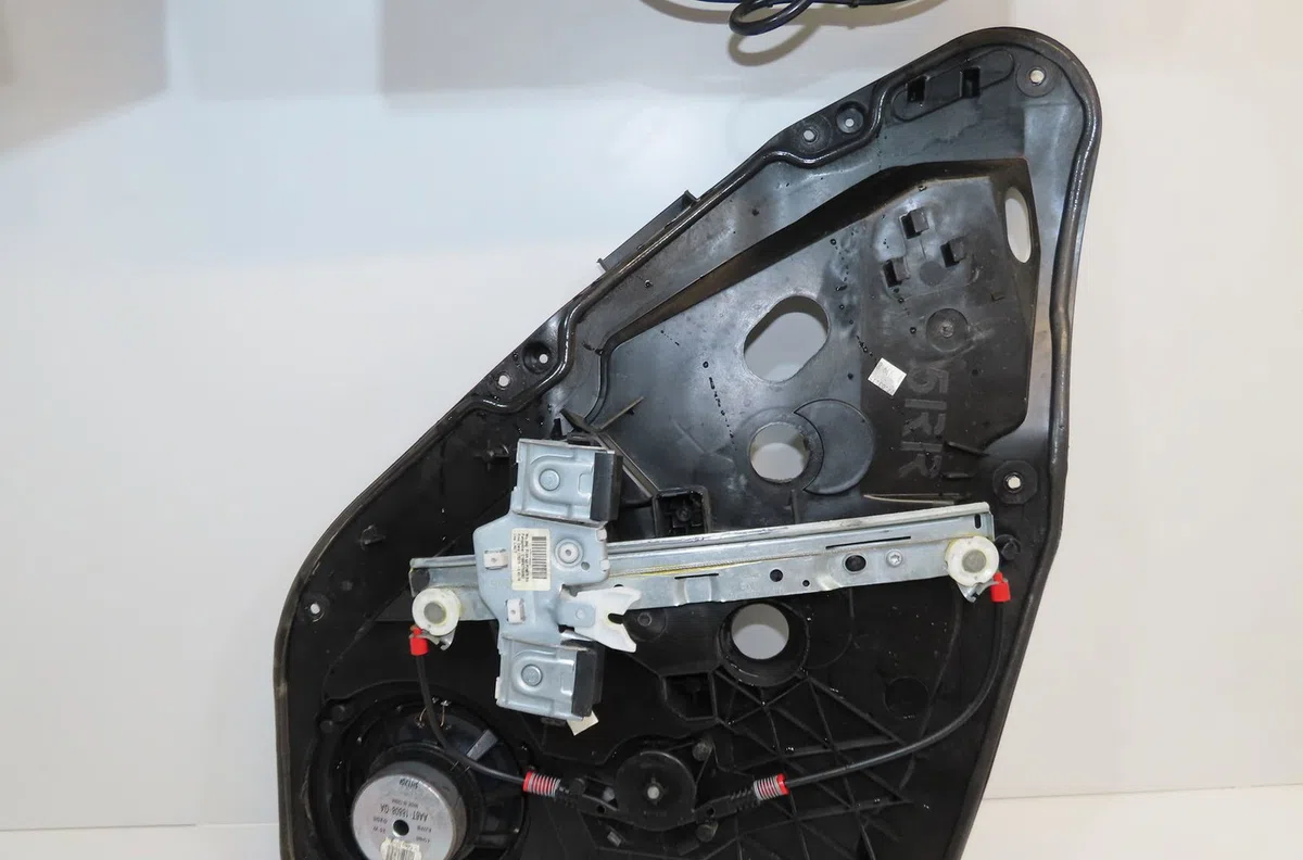 Mecanismemoteur leve-glace ard Ford FIESTA VI (CB1, CCN) 1.0 ecoboost (2013) occasion