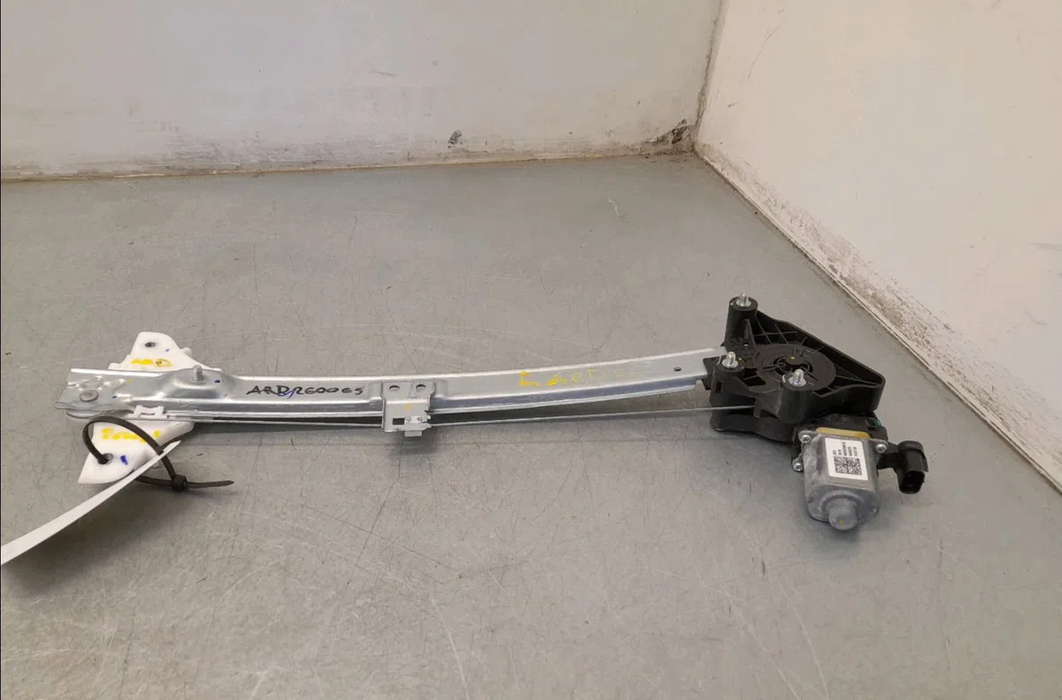 Mecanismemoteur leve-glace ard Hyundai I20 III (BC3, BI3) 1.0 t-gdi hybrid 48v (2020) occasion