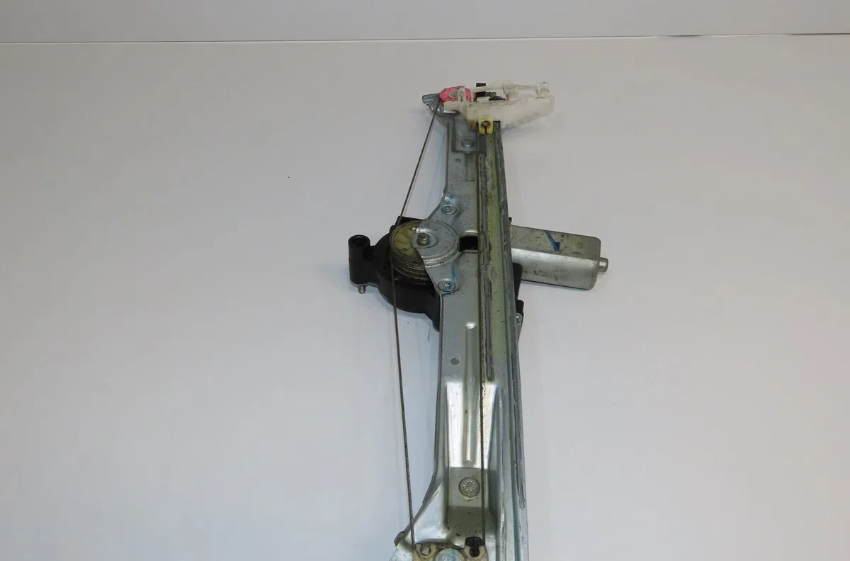 Mecanismemoteur leve-glace ard Lancia DELTA III (844_) 1.6 d multijet (844.axc11, 844.axc1a) (2008-2014) 5 portes occasi