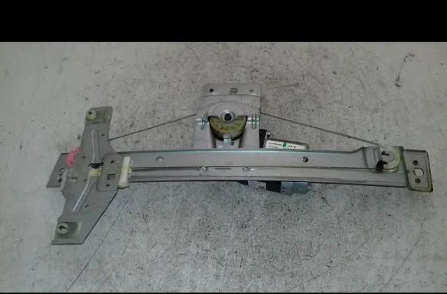 Mecanismemoteur leve-glace ard Peugeot 207-207 (WA_, WC_) 1.4 16v (2006-2013) 3 portes occasion
