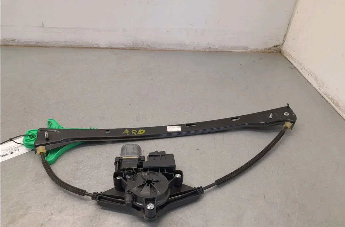 Mecanismemoteur leve-glace ard Volkswagen GOLF SPORTSVAN VII (AM1, AN1) 1.4 tsi (2014-2018) occasion