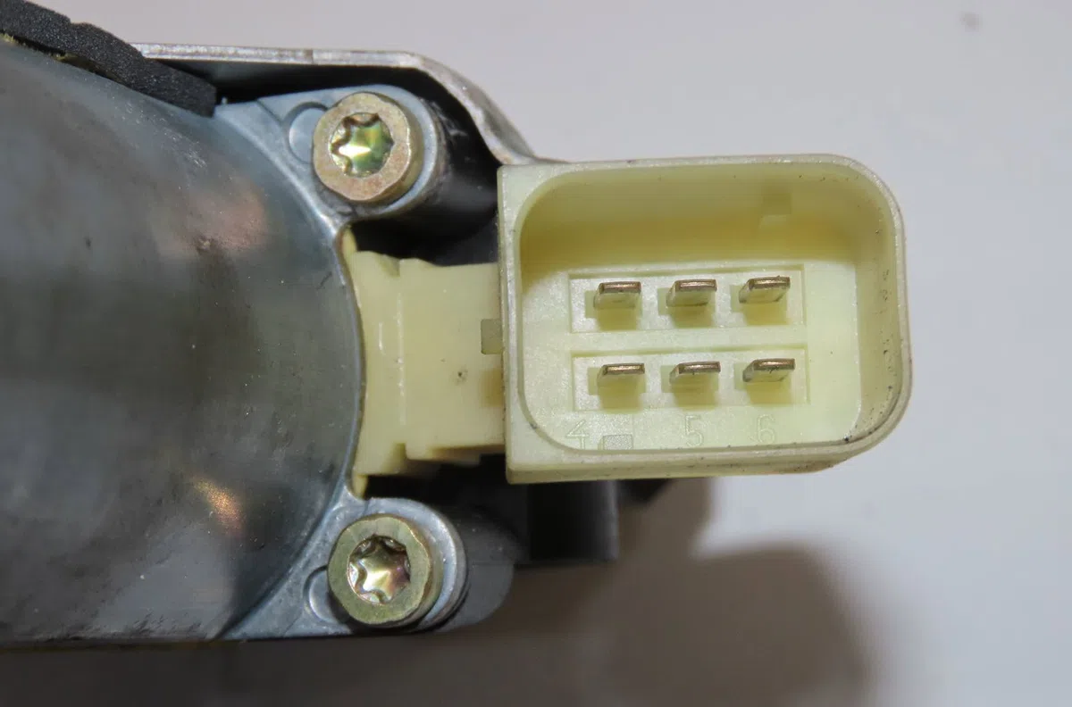 Mecanismemoteur leve-glace ard Volvo S60 I (384) 2.4 (2000-2010) occasion