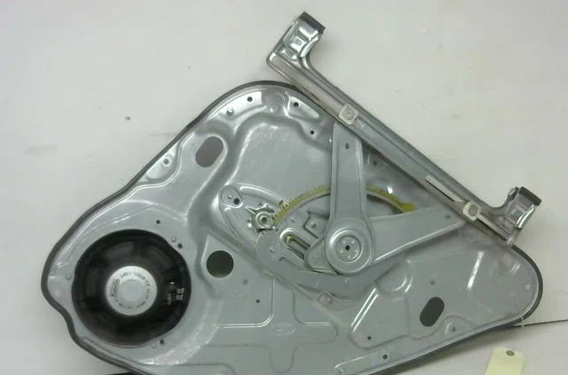 Mecanismemoteur leve-glace arg Ford C-MAX (DM2) 1.6 tdci (2007-2010) 5 portes occasion