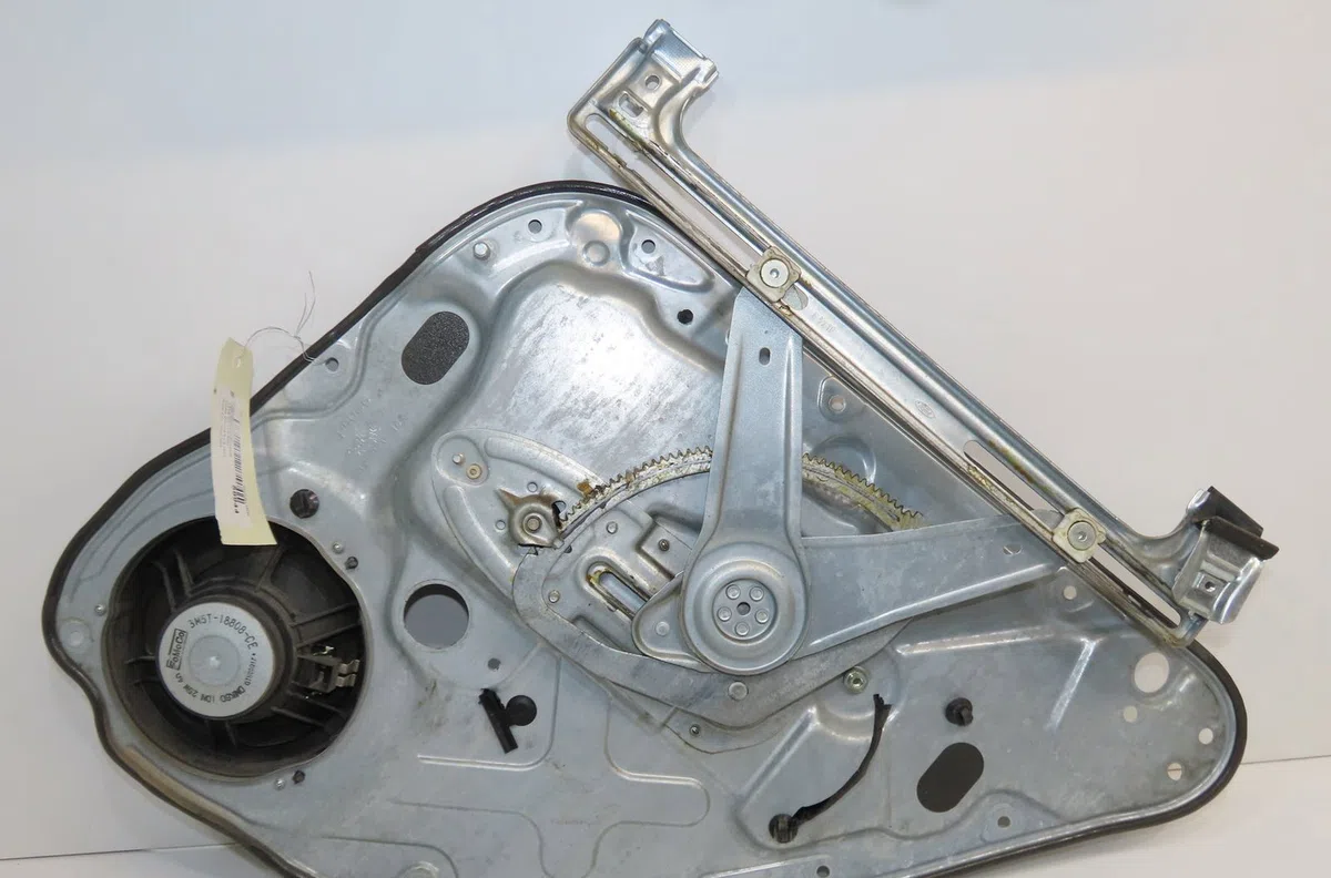 Mecanismemoteur leve-glace arg Ford FOCUS II (DA_, HCP, DP) 1.8 tdci (2005-2012) occasion