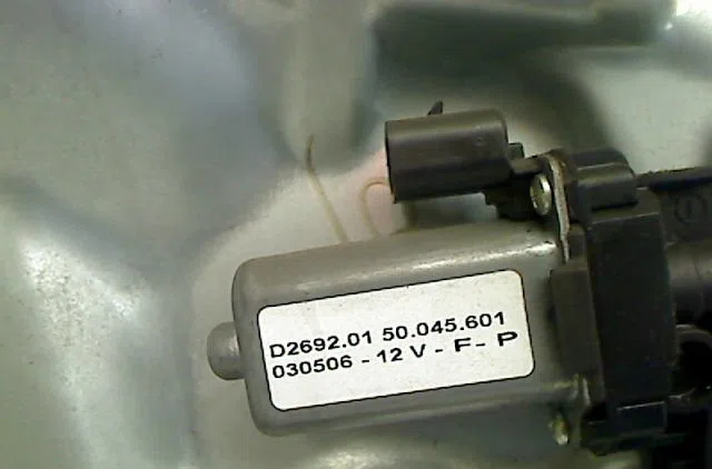 Mecanismemoteur leve-glace arg Lancia MUSA (350_) 1.9 d multijet (350.axc1a) (2004-2012) occasion