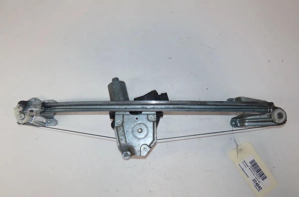 Mecanismemoteur leve-glace arg Opel ZAFIRA A Monospace (T98) 2.0 dti 16v (f75) (2000-2005) 5 portes occasion