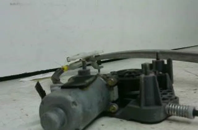 Mecanismemoteur leve-glace arg Peugeot 406 Break (8E-F) 2.0 hdi 110 (1999-2004) 5 portes occasion