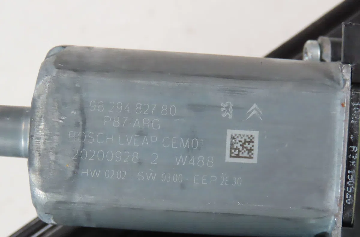 Mecanismemoteur leve-glace arg Peugeot 5008 II (MC_, MJ_, MR_, M4_) 1.5 bluehdi 130 (mcyhzj, mcyhzr, mcyhzx) (2018) occa