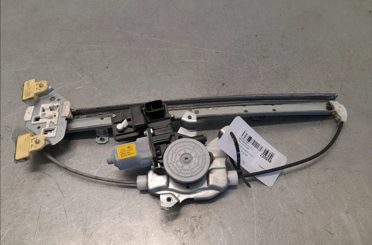 Mecanismemoteur leve-glace arg Renault KOLEOS I (HY_) 2.0 dci 4x4 (hy0b) (2008) occasion