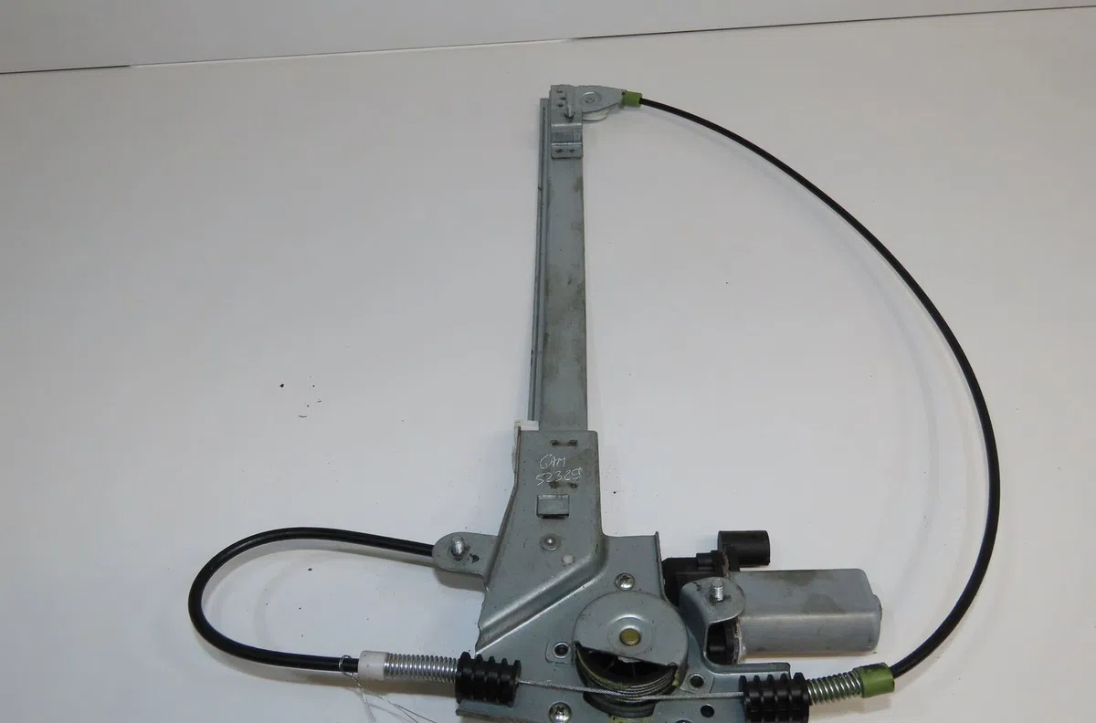 Mecanismemoteur leve-glace arg Renault LAGUNA II (BG0-1_) 1.8 16v (bg04, bg0b, bg0c, bg0v) (2001-2005) occasion