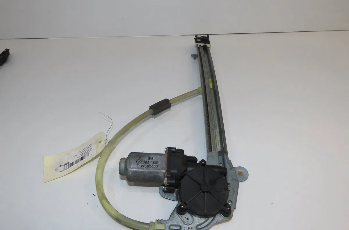 Mecanismemoteur leve-glace arg Renault LAGUNA II (BG0-1_) 1.9 dci (bg08, bg0g) (2001-2007) occasion