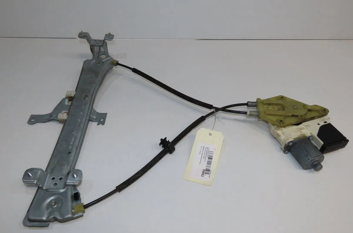 Mecanismemoteur leve-glace arg Renault MEGANE III 3-5 portes (BZ0-1_, B3_) 1.2 tce (bz2b, bz11) (2012-2015) 5 portes occ
