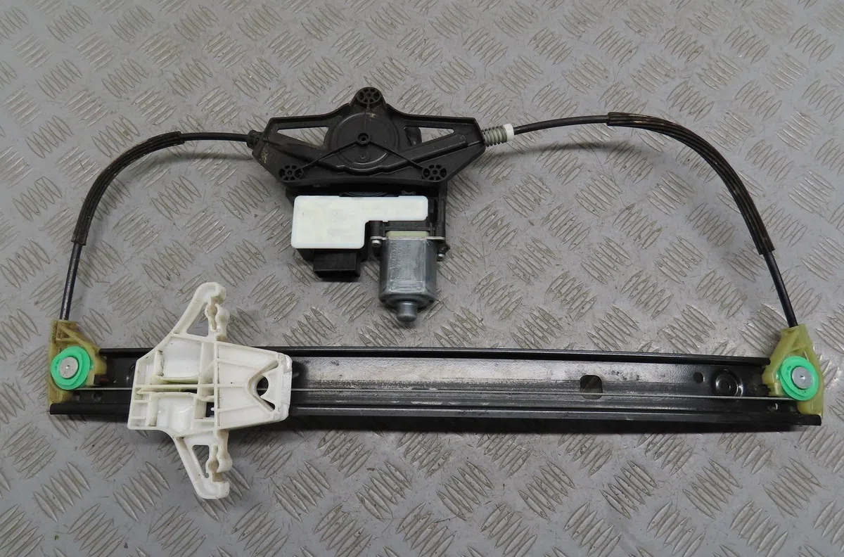 Mecanismemoteur leve-glace arg Skoda OCTAVIA III Combi (5E5, 5E6) 2.0 tdi rs (2013-2020) occasion