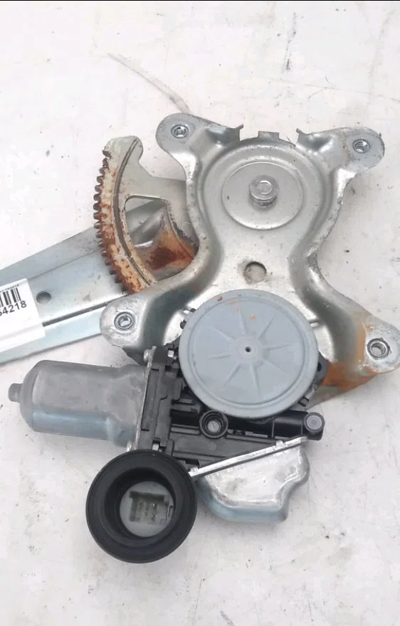 Mecanismemoteur leve-glace arg Toyota LAND CRUISER PRADO (_J15_) 3.0 d-4d (kdj150_, kdj150, kdj155) (2009) occasion