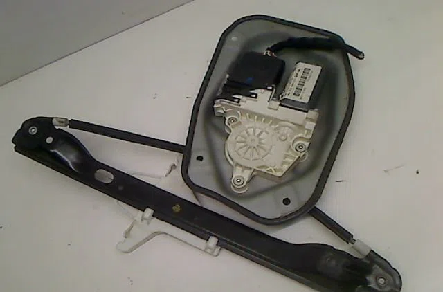 Mecanismemoteur leve-glace arg Volkswagen GOLF V (1K1) 1.9 tdi (2003-2008) 5 portes occasion