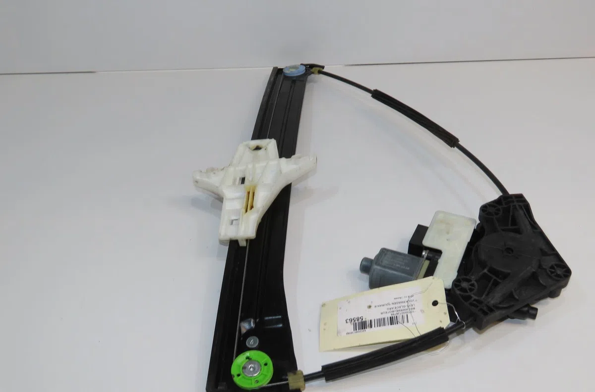 Mecanismemoteur leve-glace arg Volkswagen TOURAN (5T1) 1.6 tdi (2015-2016) occasion