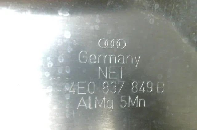 Mecanismemoteur leve-glace avg AUDI A8 occasion