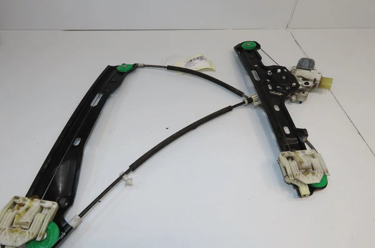 Mecanismemoteur leve-glace avg Bmw 1 (E87) 118 d (2004-2007) occasion