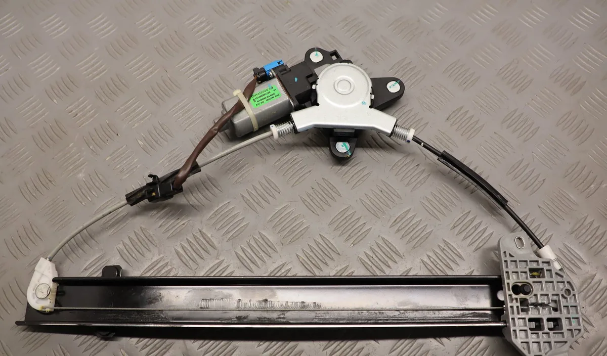 Mecanismemoteur leve-glace avg Chevrolet SPARK (M300) 1.0 (2010) 5 portes occasion