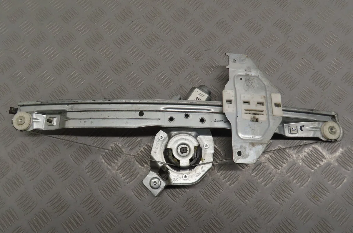 Mecanismemoteur leve-glace avg Citroen C3 II (SC_) 1.0 vti 68 (2012) 5 portes occasion