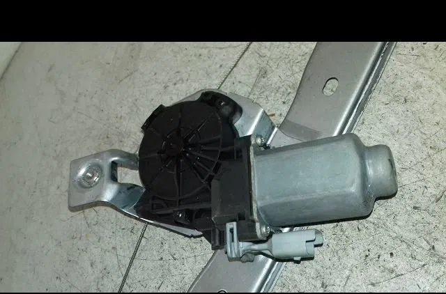 Mecanismemoteur leve-glace avg Citroen C3 II (SC_) 1.4 hdi 70 (sc8hzc, sc8hr0, sc8hp4) (2009) 5 portes occasion