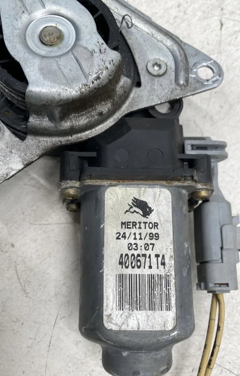 Mecanismemoteur leve-glace avg Citroen SAXO (S0, S1) 1.5 d (1996-2001) 5 portes occasion