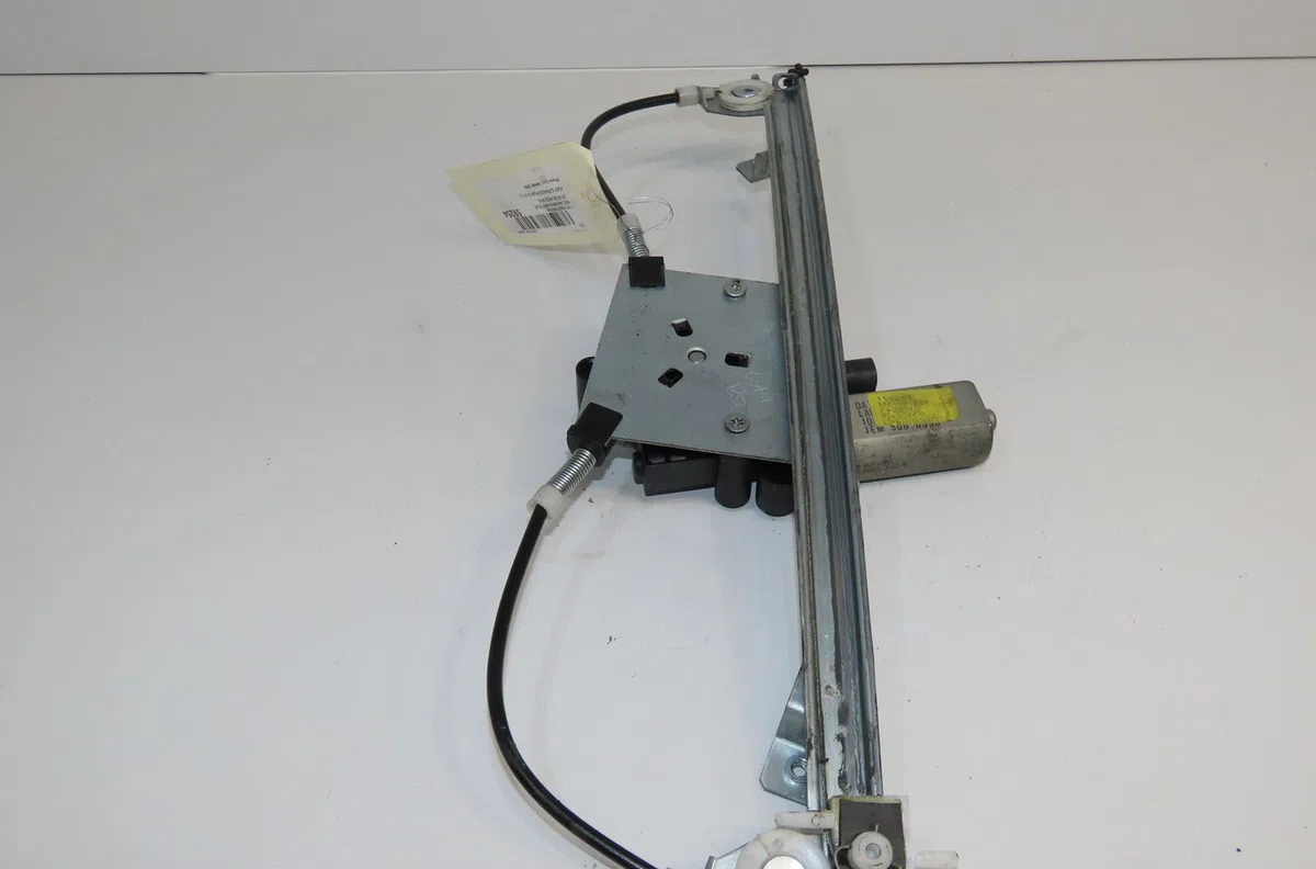 Mecanismemoteur leve-glace avg Fiat GRANDE PUNTO (199_) 1.3 d multijet (2008) occasion