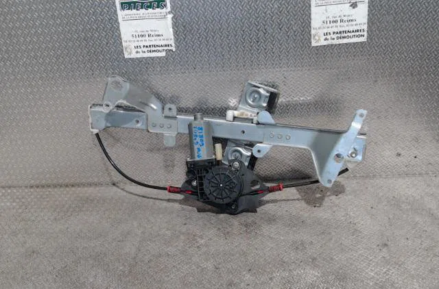 Mecanismemoteur leve-glace avg FORD FIESTA 5  FIESTA 5 PHASE 2 occasion
