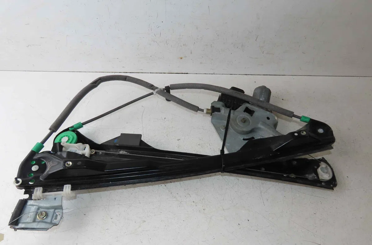 Mecanismemoteur leve-glace avg FORD FOCUS I occasion