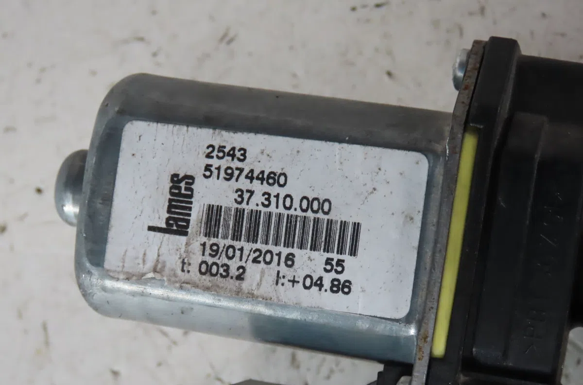 Mecanismemoteur leve-glace avg Ford KA (RU8) 1.2 (2008-2016) 3 portes occasion