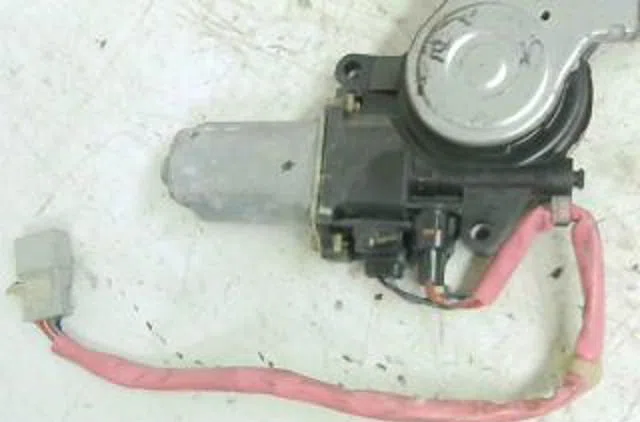 Mecanismemoteur leve-glace avg Honda CIVIC VII Hatchback (EU, EP, EV) 1.6 i (ep2, eu8, eu6) (2001-2005) occasion